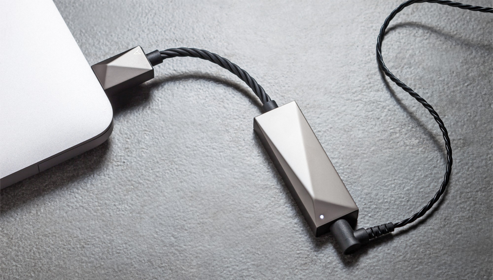 USB-C Dual DAC Cable PEE51 - 線材- Astell&Kern - ECT