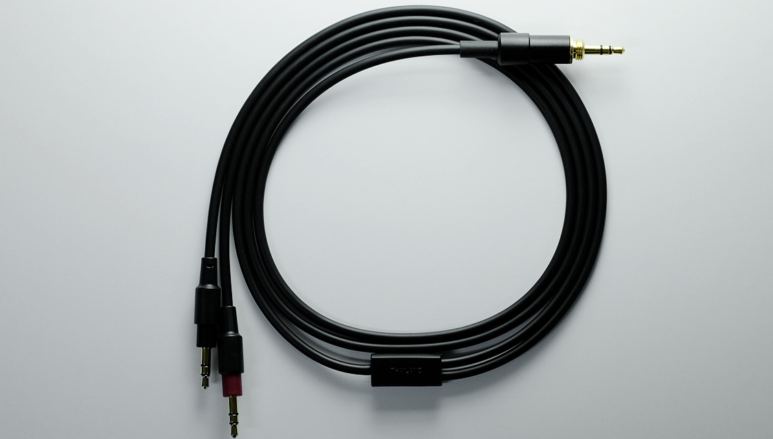 Cable 1.2m black